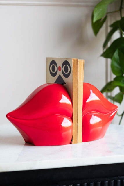 Bold Red Lips Bookends - image 1