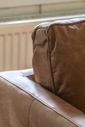 Vintage-Style Brown Leather 3-Seater Sofa - thumbnail 5