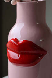 Pink Ceramic Vase With Luscious Red Lips - thumbnail 4