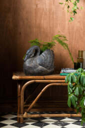 Vintage-Style Swan Planter - thumbnail 4