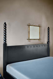 Folk Bobbin Bed - Two Sizes Available - thumbnail 4
