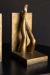 Kicking Leg Book End - thumbnail 3