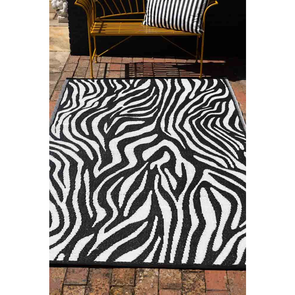 Zebra Reversible Outdoor Garden Rug