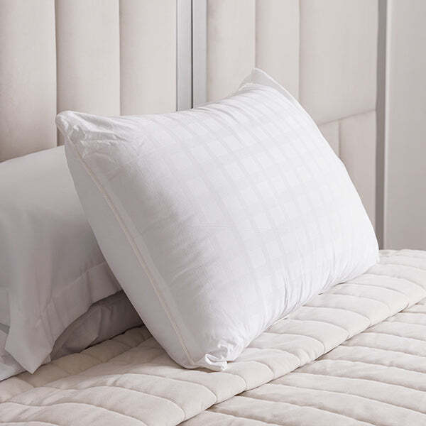 Serene Superior Soft Touch Anti Allergy Pillow, Medium/Firm