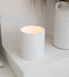 Dolni XL Amber & Patchouli Candle - thumbnail 4