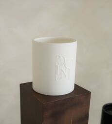 Dolni XL Amber & Patchouli Candle - thumbnail 3