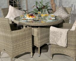 Wentworth 4 Seater Carver Dining Set - thumbnail 3