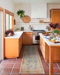 Pradera Blue & Terracotta Rug - 245x305 - Machine Washable Area Rug - Kid & Pet Friendly - Indoor Rugs - Ruggable - thumbnail 2