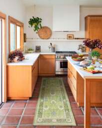 Serafina Green Rug - 60x90 - Machine Washable Area Rug - Kid & Pet Friendly - Indoor Rugs - Ruggable - thumbnail 2