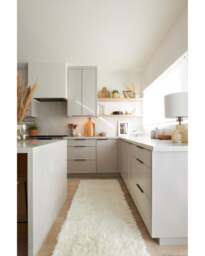 Egret White Shaggy Rug - 60x90 - Machine Washable Area Rug - Kid & Pet Friendly - Indoor Rugs - Ruggable - thumbnail 2