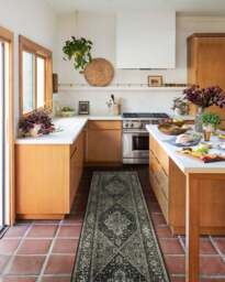 Santiago Soft Black Rug - 150x215 - Machine Washable Area Rug - Kid & Pet Friendly - Indoor Rugs - Ruggable - thumbnail 2