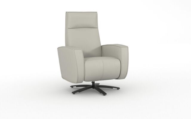 Ardwell Swivel Chair - poltronesofà at ScS
