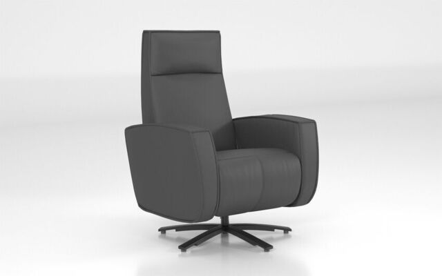 Ardwell Swivel Chair  - poltronesofà at ScS