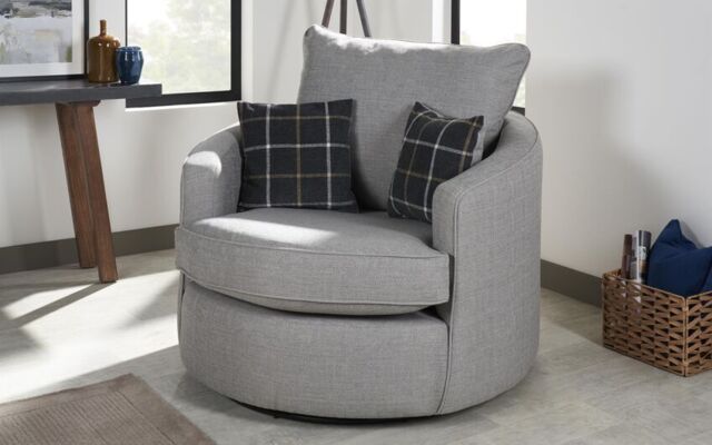 Hugo Fabric Twister Chair  - poltronesofà at ScS
