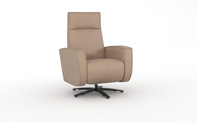 Ardwell Swivel Chair  - poltronesofà at ScS