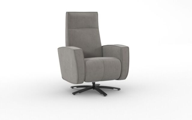 Ardwell Swivel Chair - poltronesofà at ScS
