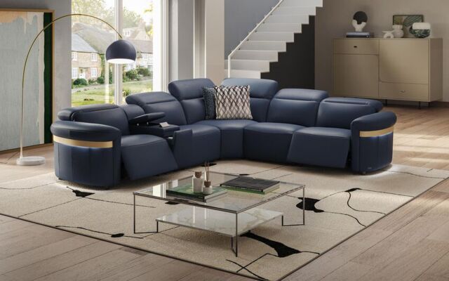 Voltana 2 Corner 2 Power Recliner with Left Facing Console, Manual Head Tilt, LEDs & Gold Trim - poltronesofà at ScS