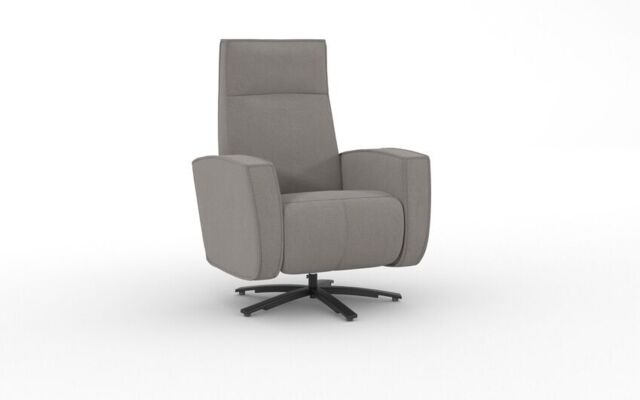 Ardwell Swivel Chair  - poltronesofà at ScS
