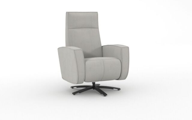 Ardwell Swivel Chair - poltronesofà at ScS