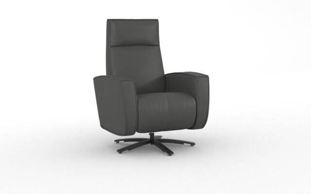 Ardwell Swivel Chair - poltronesofà at ScS