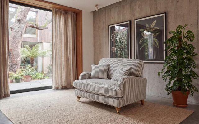 Cambourne Snuggle Chair  - poltronesofà at ScS
