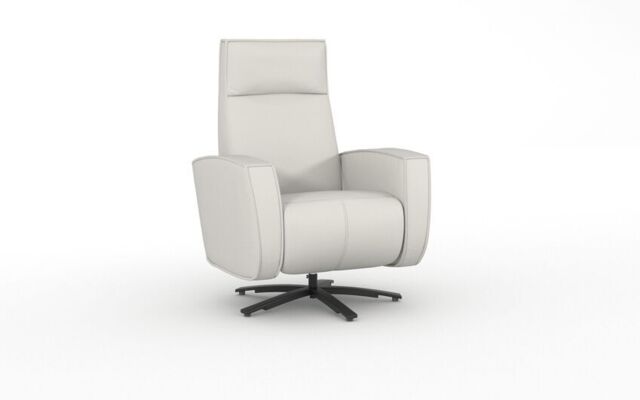 Ardwell Swivel Chair - poltronesofà at ScS