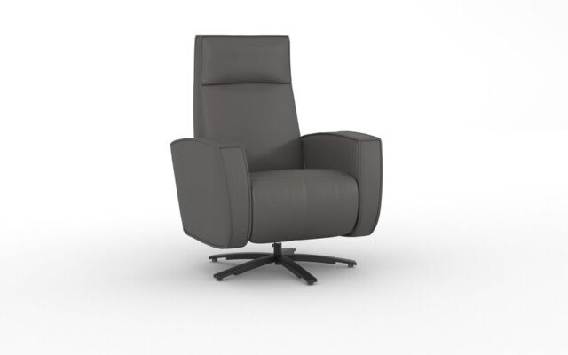 Ardwell Swivel Chair  - poltronesofà at ScS