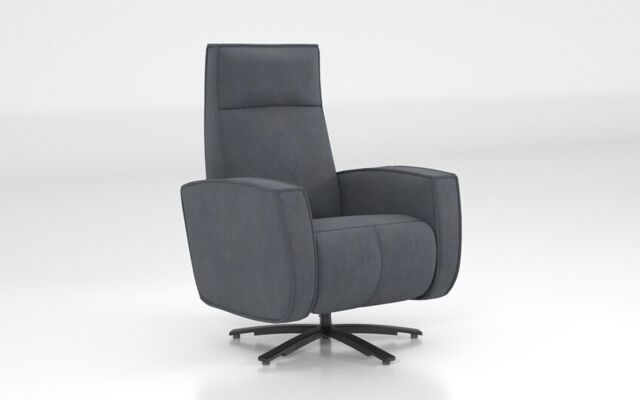 Ardwell Swivel Chair  - poltronesofà at ScS