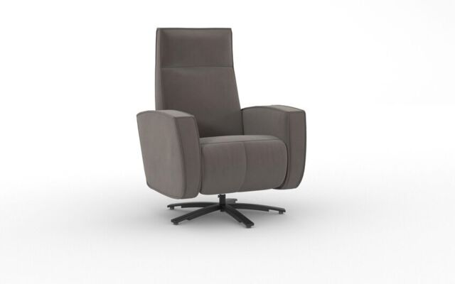 Ardwell Swivel Chair - poltronesofà at ScS