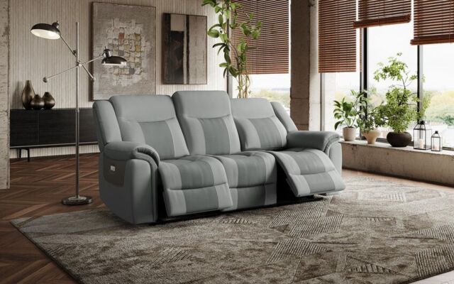 Carpena 3 Seater Power Recliner Sofa - poltronesofà at ScS