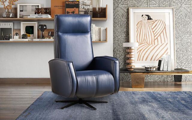 Ardwell Swivel Chair  - poltronesofà at ScS