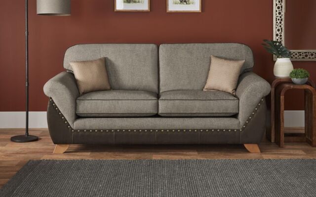 Hunter 3 Seater Sofa Standard Back  - poltronesofà at ScS