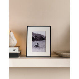 The White Company Matte Metal Photo Frame 12.5cm x 17.5cm - thumbnail 2