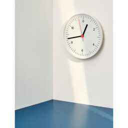 Hay Jasper Morrison Analogue Wall Clock 26cm - thumbnail 2