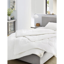 Brinkhaus Aerelle® Blue 7.5 Tog Cotton and Polyester Fibre Duvet - thumbnail 2