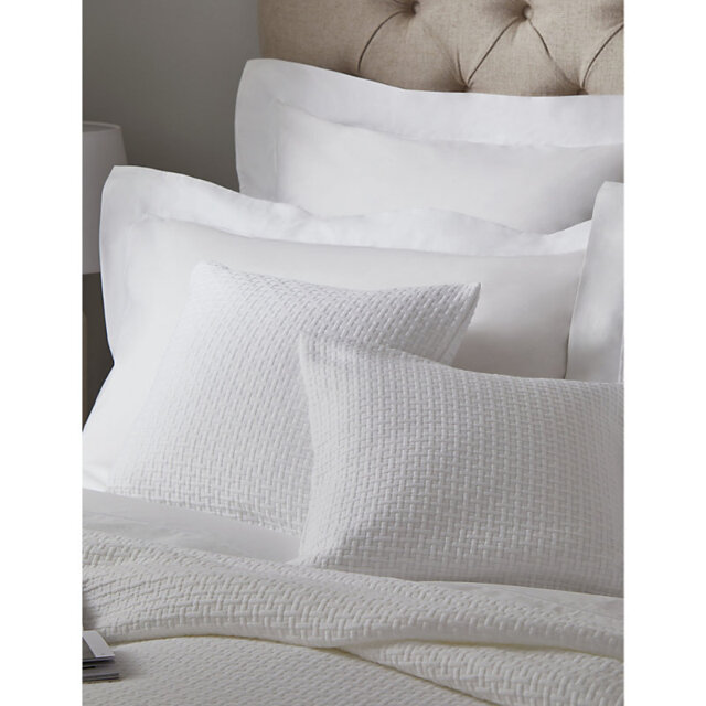 The White Company Savoy Classic Cotton Pillowcase