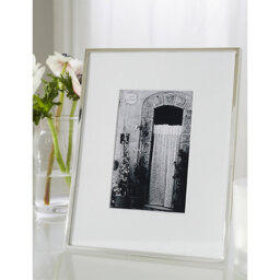 The White Company Polished Metal Photo Frame 19cm x 24cm - thumbnail 2