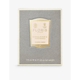 Floris Sandalwood and Patchouli scented candle 175g - thumbnail 2