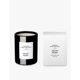Urban Apothecary Velvet Peony Scented Candle 300g - thumbnail 2