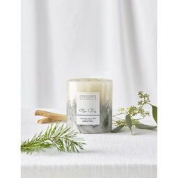 The White Company Fir Tree Botanical Scented Candle 725g - thumbnail 2