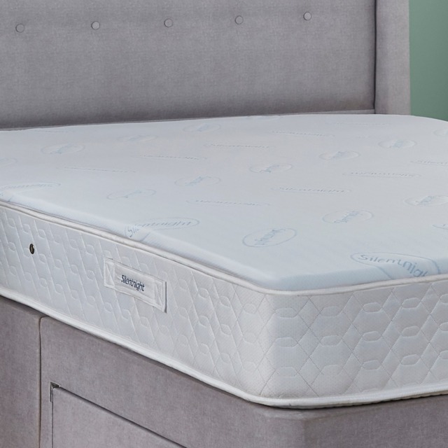 Silentnight Impress 2.5Cm Memory Foam Mattress Topper King