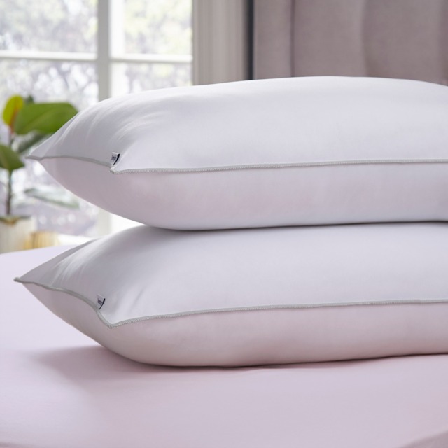 Silentnight Deep Sleep Pillow - 2 Pack