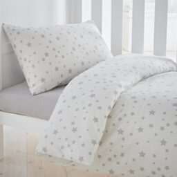 Silentnight Safe Nights Duvet Set - Grey Star - Cotbed