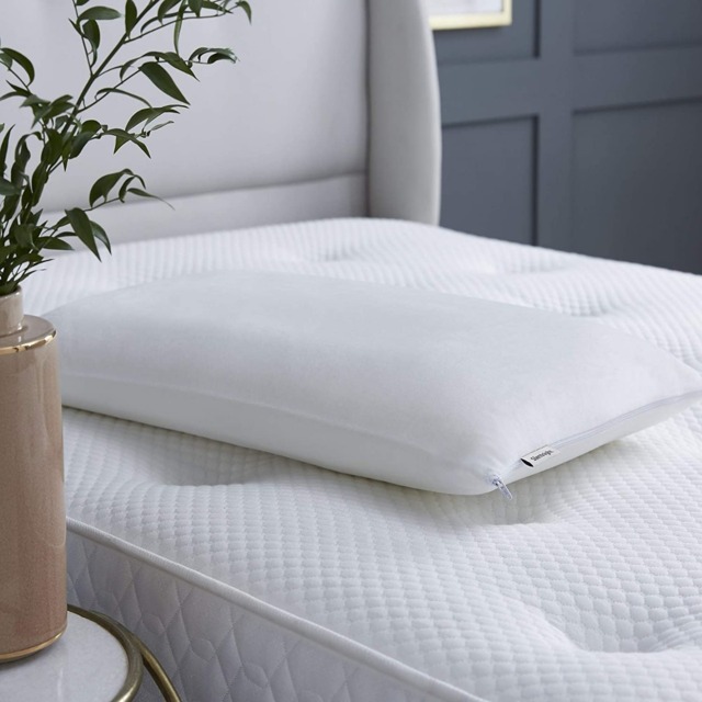 Silentnight Memory Foam Pillow - Firm