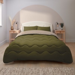 Silentnight Seersucker Coverless Duvet And Pillowcase Set - 10.5 Tog - Olive/Natural - Super King
