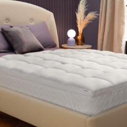 Silentnight Ultimate Deep Sleep 500 5cm Mattress Topper - Super King