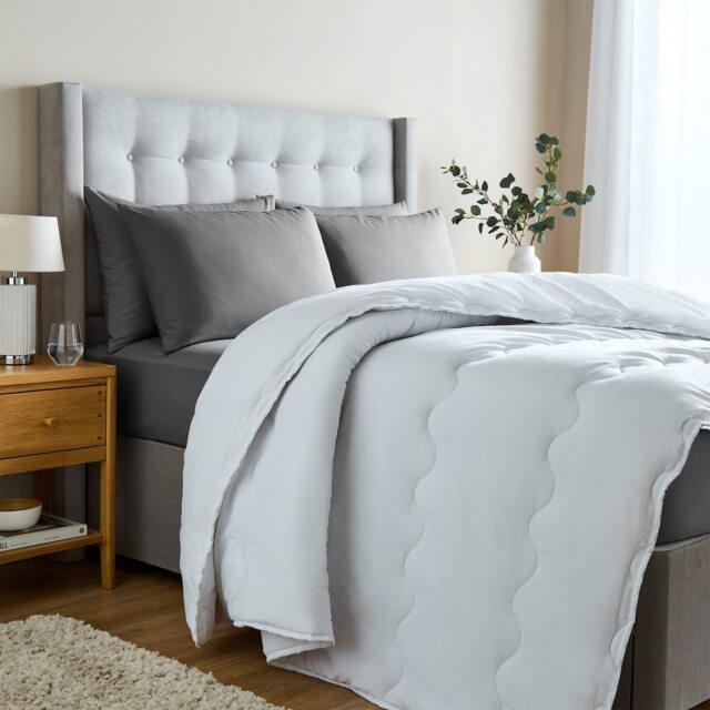 Sealy Deeply Full Duvet - image 1