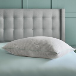 Silentnight Wellbeing Collection Aloe Vera Pillow - thumbnail 1