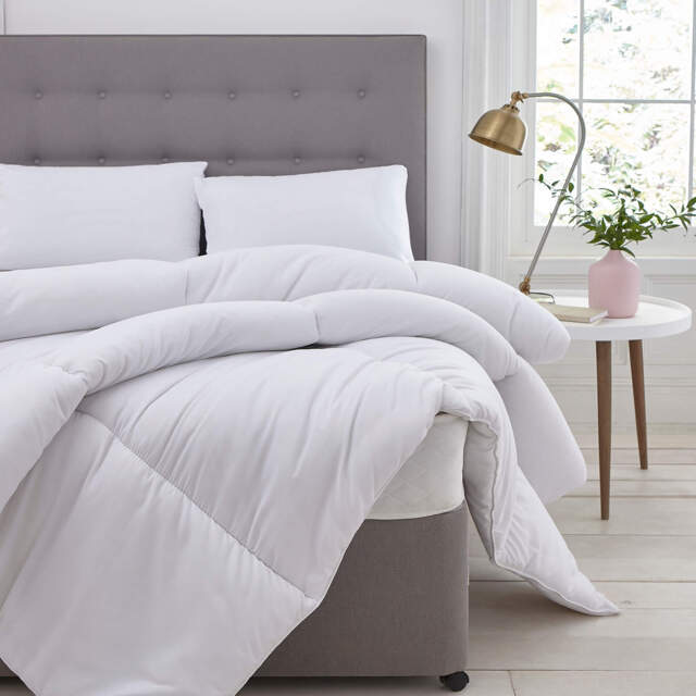 Silentnight Bounceback Duvet - 10.5 Tog - image 1