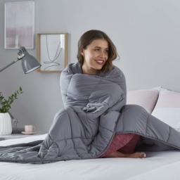 Silentnight Wellbeing Collection Weighted Blanket - Adult - thumbnail 1